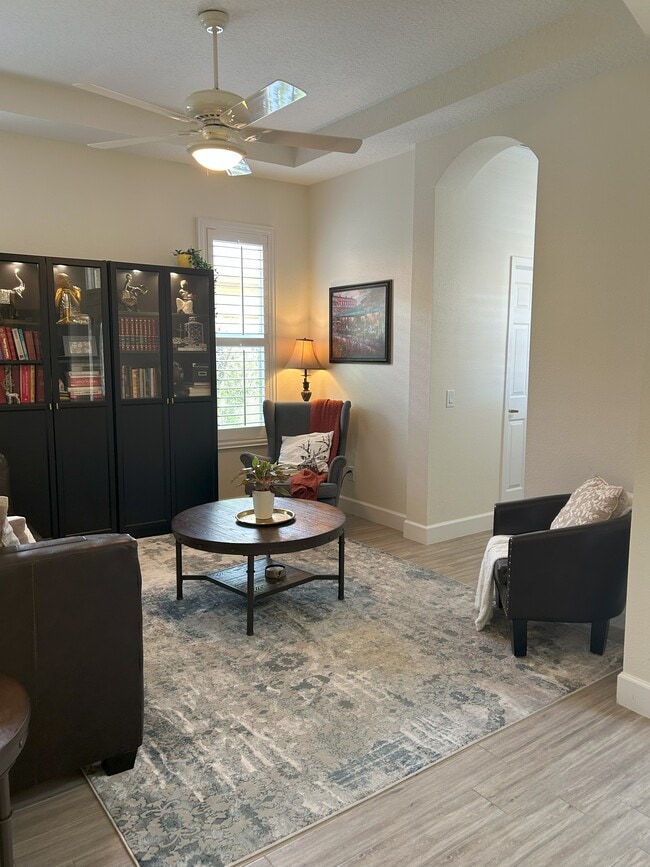 Photo - 9610 Gretna Green Dr