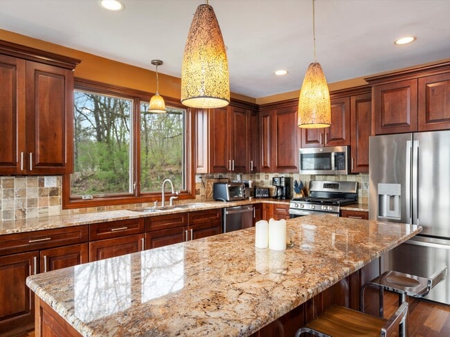 Photo - 11589 Ember Rd