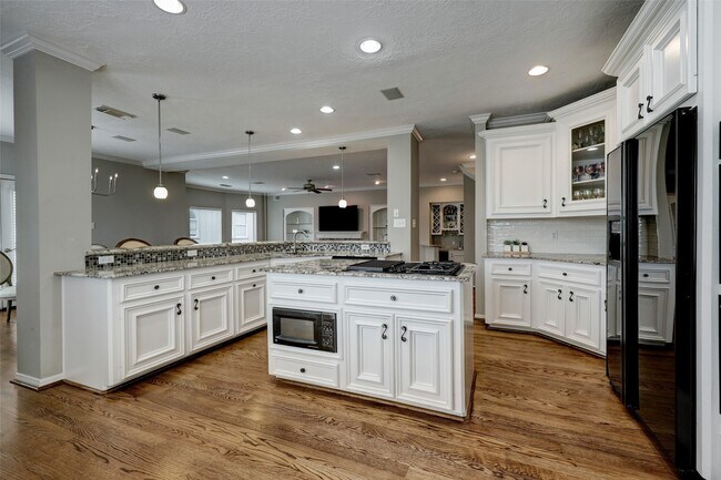 Photo - 5809 Feagan St