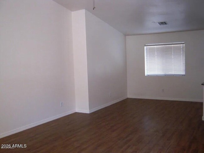 Photo - 43283 W Cowpath Rd