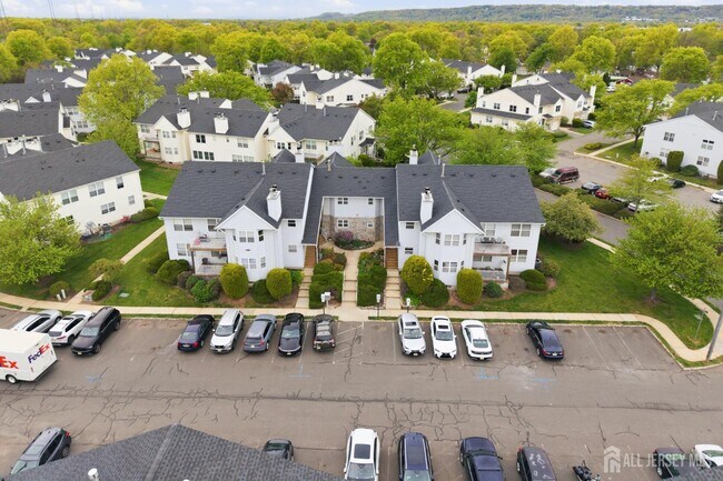 Photo - 194 Bexley Ln