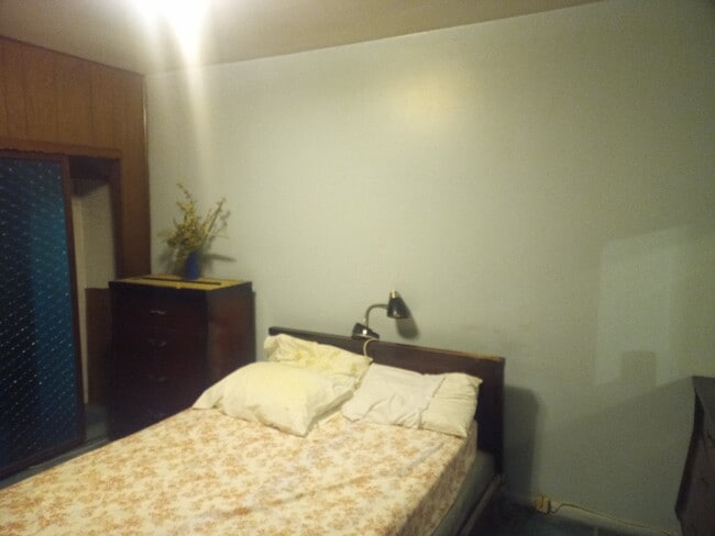 &3 - 59-05 Kissena Blvd Unit 1st FLOOR
