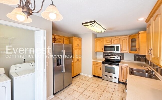 Photo - 1726 Hawk Run Ln