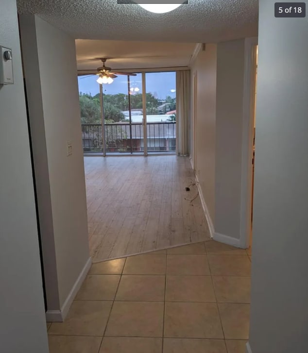 Large Living Room - 4501 NE 21st Ave Unit 301