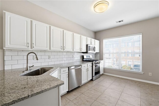 Photo - 3294 Mill Springs Cir NE