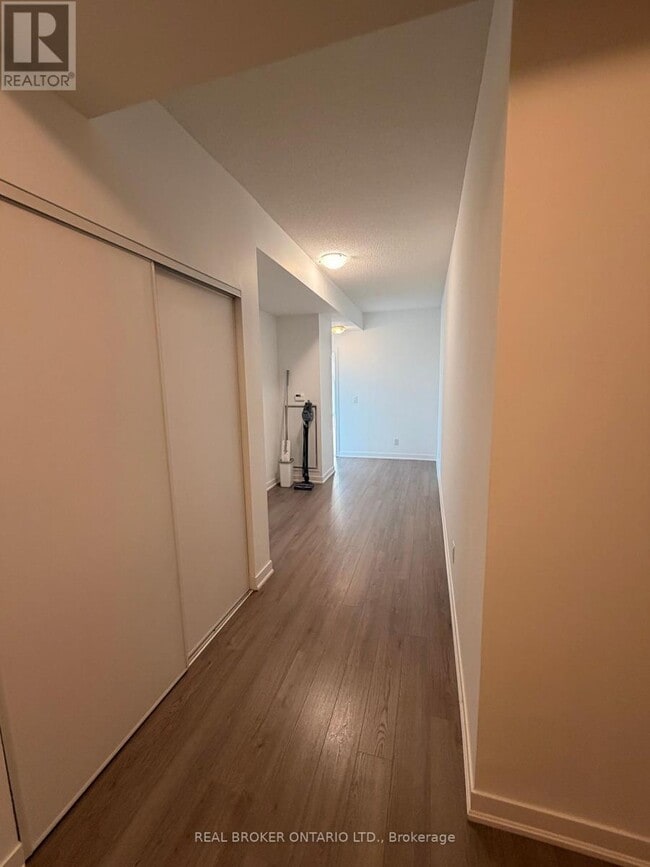 Photo - 85 Duke St W Unité 908