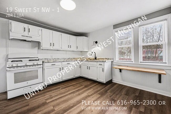 Photo - 19 Sweet St NW Unit 1