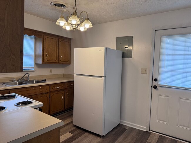 Photo - Charlotte St Duplex Unit 947 Charlotte St