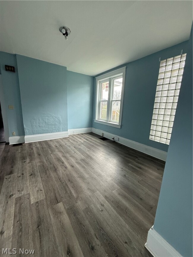 Photo - 732 Elberon Ave