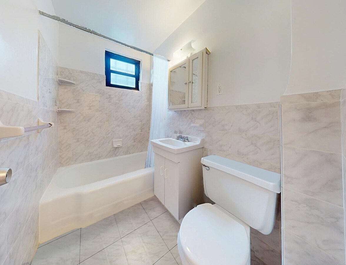 Photo - East 26th Street Unidad 5K