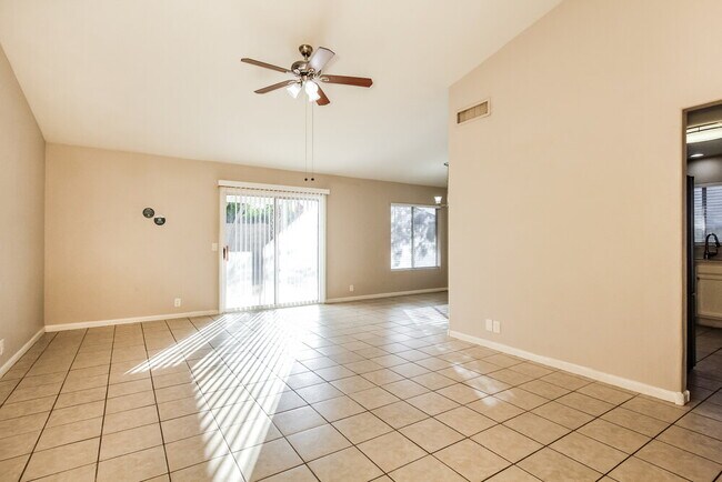 Photo - 6157 N 87th Ln