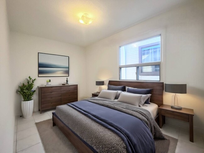 Photo - 195 Blackthorn Ave Unit 3