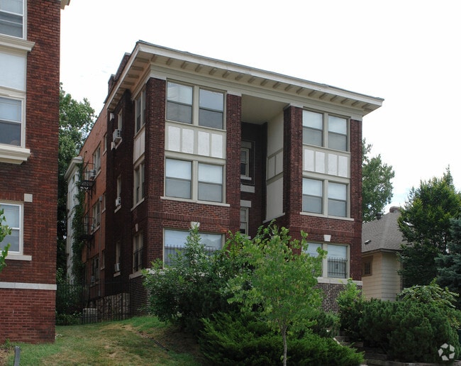 Photo - Highland Apartments/AC Equity, LLC