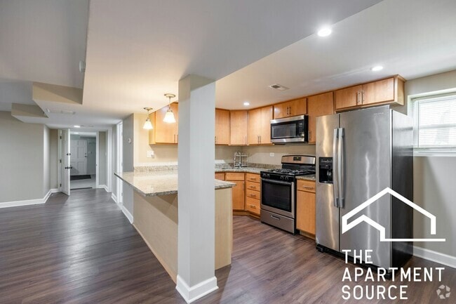 Building Photo - 2118 N Avers Ave Unit G Rental