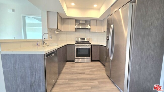 Photo - 5030 Rosewood Ave