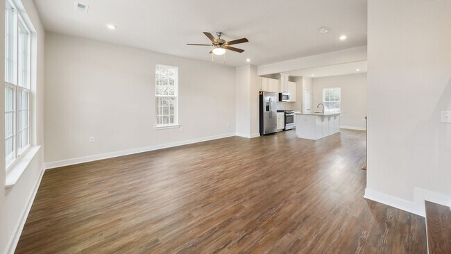 Photo - 3 bedroom Townhome- Available January 1st