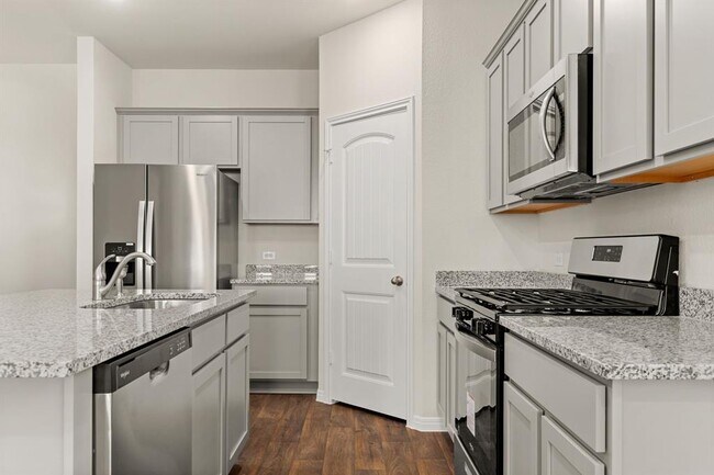 Photo - 112 Eagle Mountain Trl1