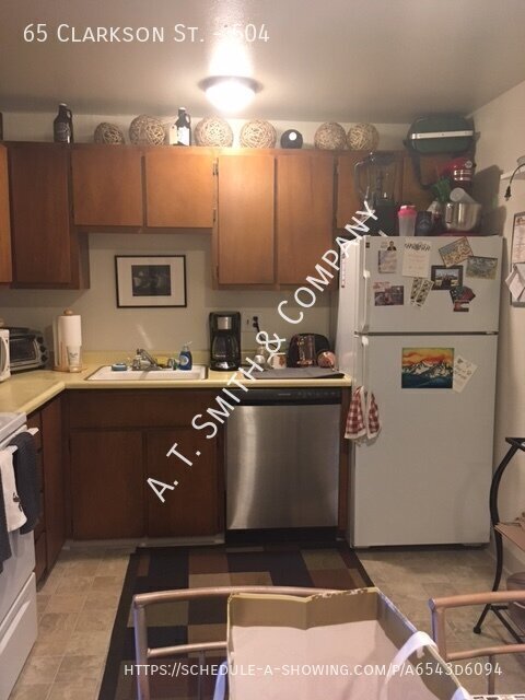 Photo - 65 N Clarkson St