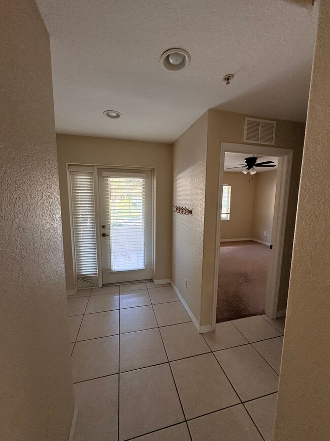 Photo - 533 Wayne Ave