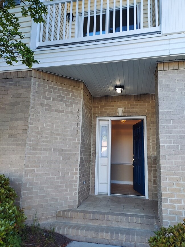 Photo - 2013 Baltic Ave