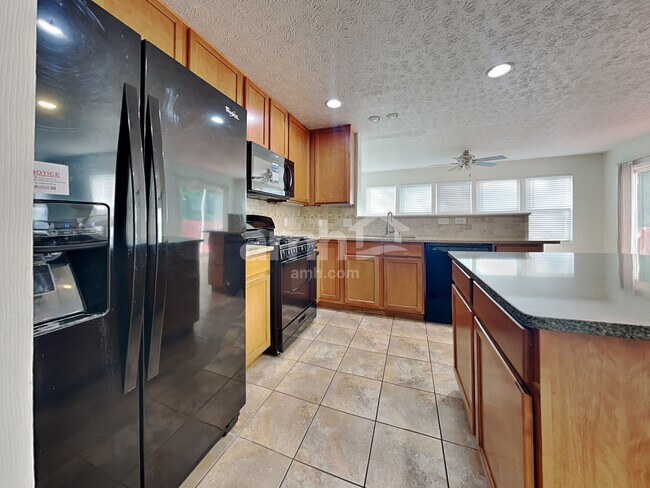 Photo - 743 Elm Tree Dr