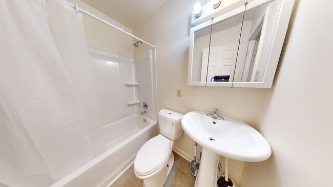 Photo - 1351 Schwerner Ct