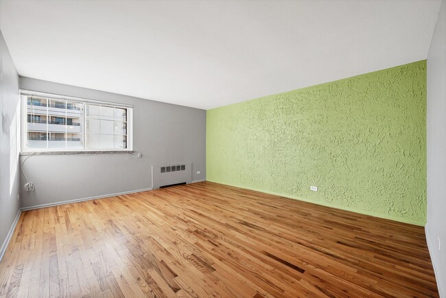 Photo - Stunning 2BR/1BA Condo Steps from Cheesman Park!