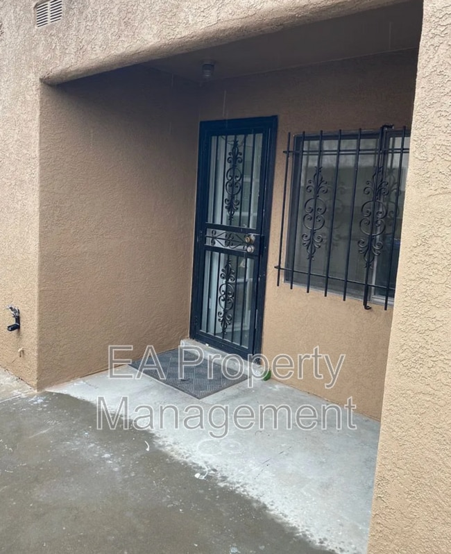 Photo - 12912 Marva Pl SE