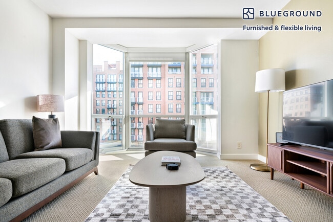 Photo - 425 8th St NW Unidad FL7-ID1237