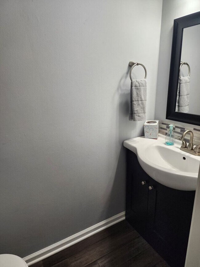 Photo - Patriot's Ridge 2 Bd / 1.5 Bth Condo With ...