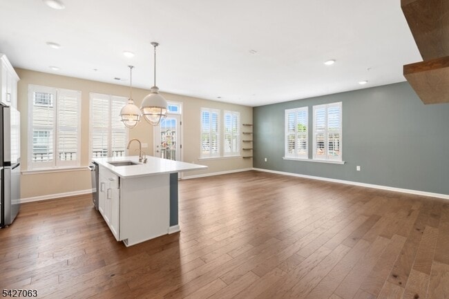 Photo - 49 Robeson St