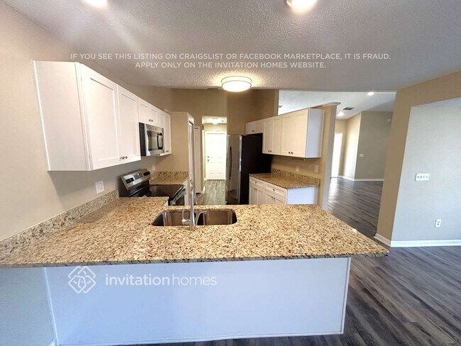 Photo - 1502 Carter Oaks Dr