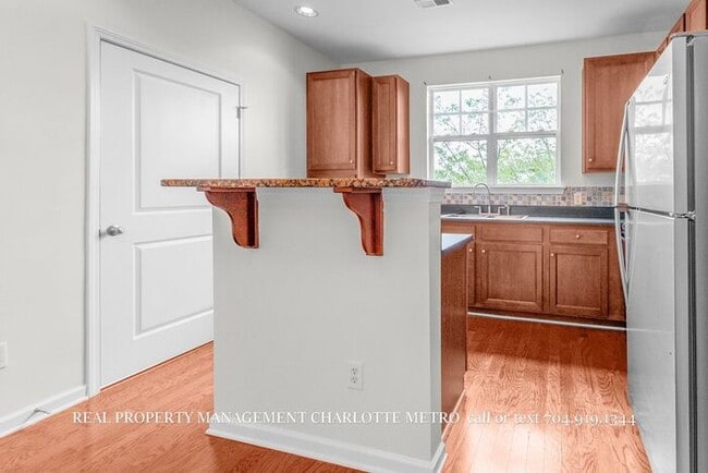 Photo - Charming 2 Bed, 2 Bathroom city Retreat Near Uptown Charlotte & Greenway Access