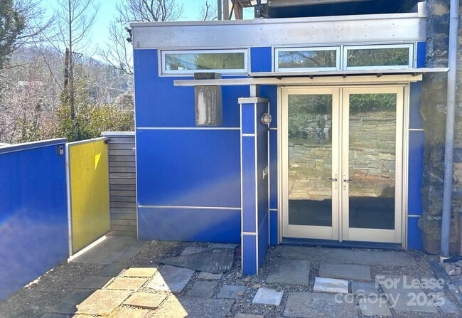 Photo - 130 Biltmore Ave