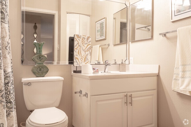 Photo - Winthrop West