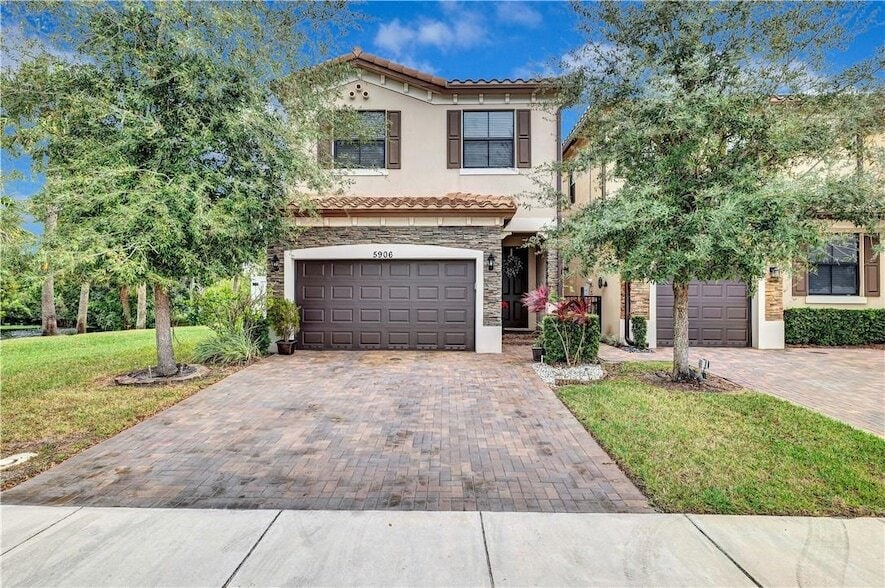 Photo - 5906 NW 46th Ln