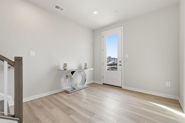 Photo - 3503 St Robin Ln