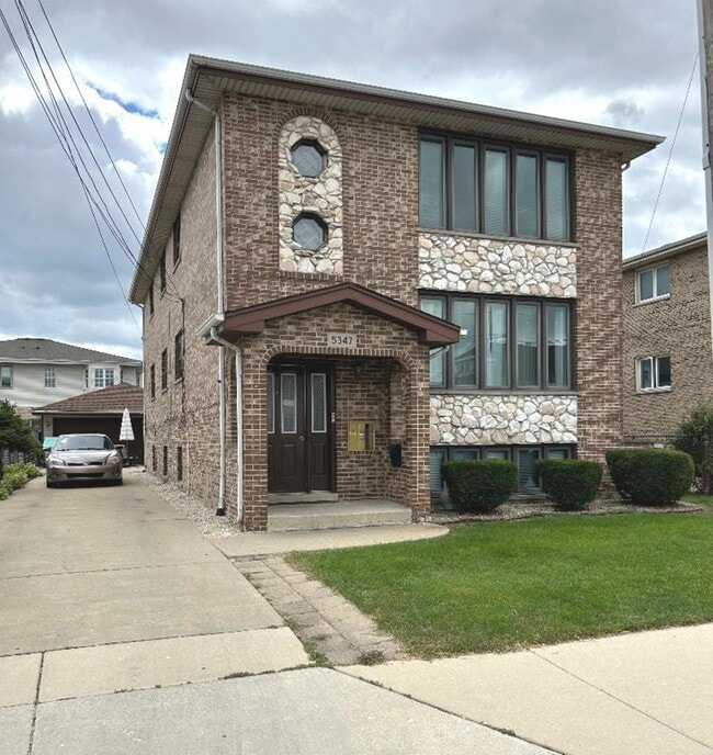 Building Photo - 5347 W 53rd Pl Unit 2 Rental