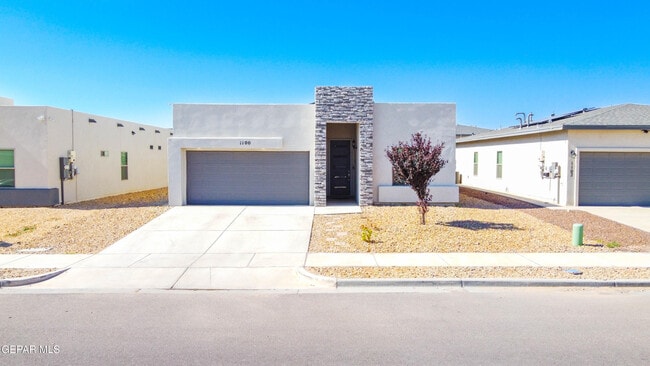 Building Photo - 1100 Nickel Hl Ave Rental