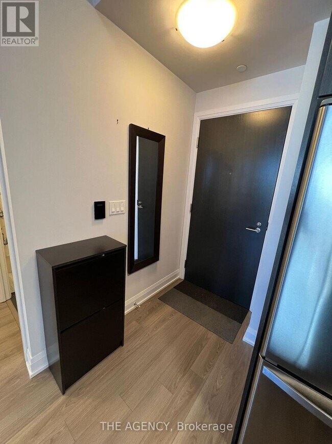 Photo - 18 Graydon Hall Dr Unit 1308
