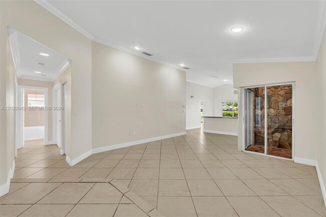 Photo - 15311 SW 52nd Terrace