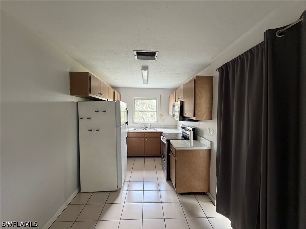 Photo - 2521 SE 16th Pl