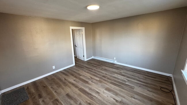 Photo - 400 Emma Ave Unit 2