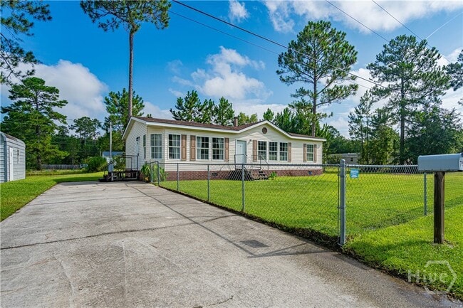 Photo - 75 Willow Ln