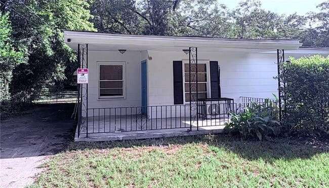 Building Photo - 4049 Villa Ave