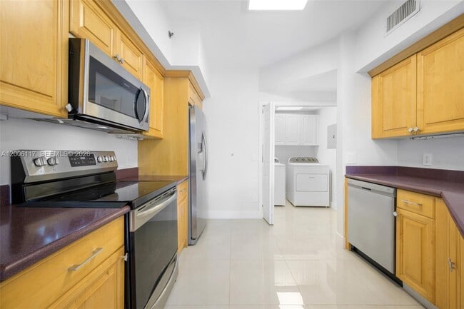 Photo - 3255 NE 184th St Unit 12410