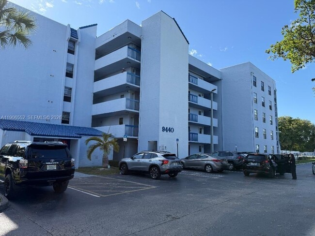 Building Photo - 9440 Fontainebleau Blvd Unit 116