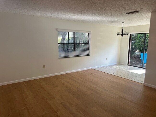 Photo - R3-BRAGG4 TP Unit R3-BRAGG4 TP