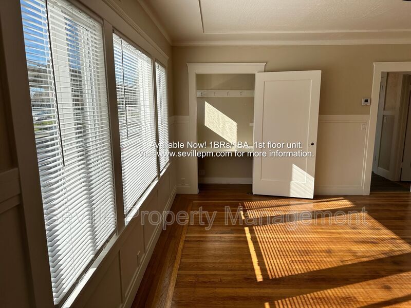 Photo - 784 61st St