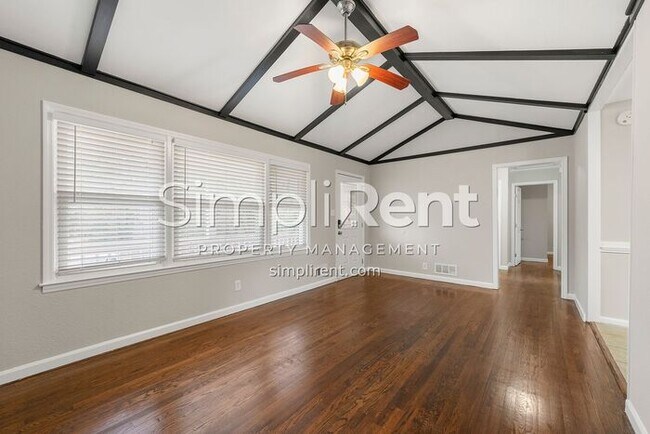 Photo - JUST REDUCED! RENOVATED 3/1 IN Forest Park...